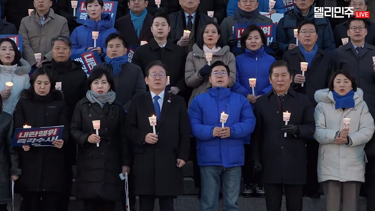 국회 앞 촛불집회