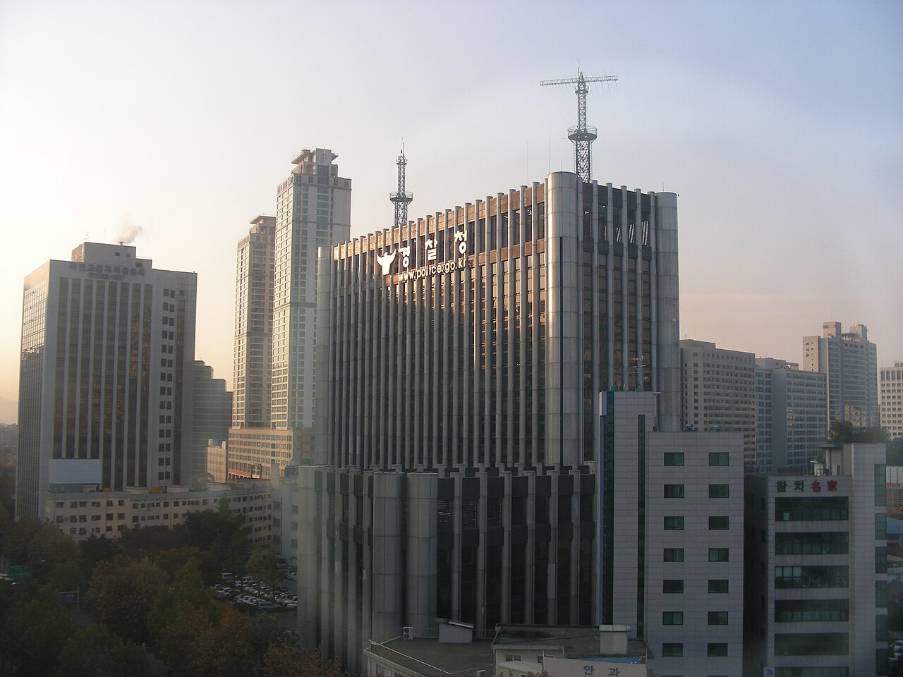 서울 서대문구 경찰청 건물